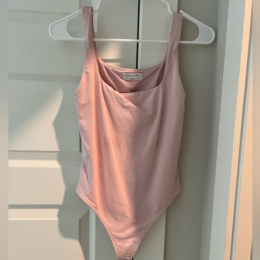 Aritzia Babaton Bodysuit!